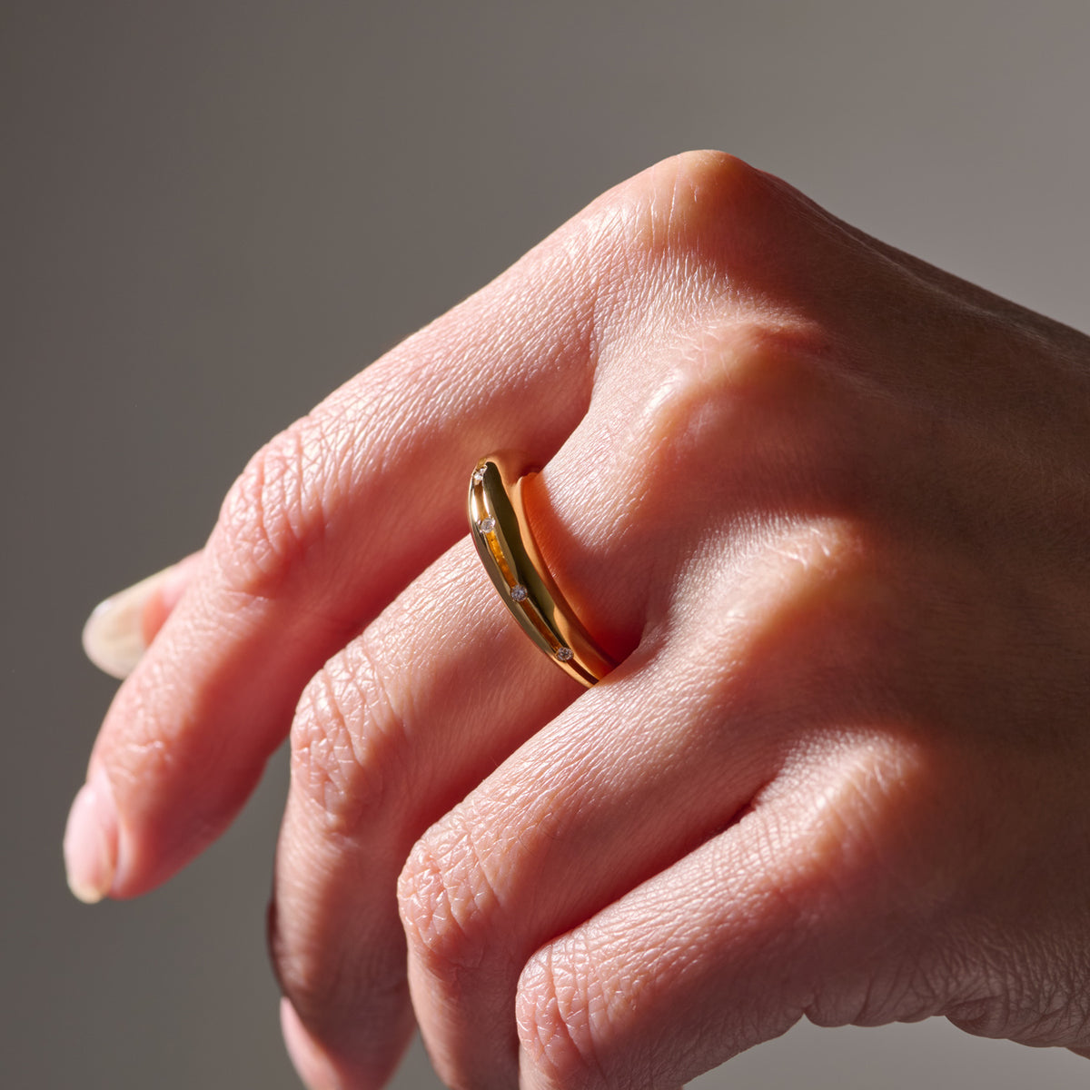 HOLLOW RING 01 SV/G