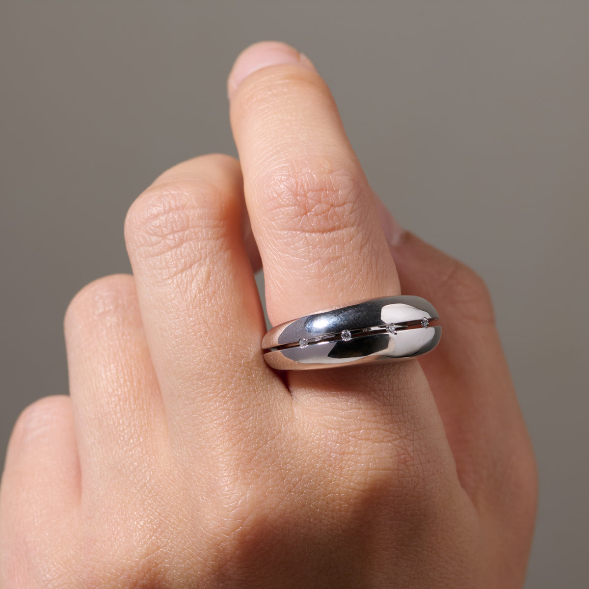 HOLLOW RING 02 SV/S