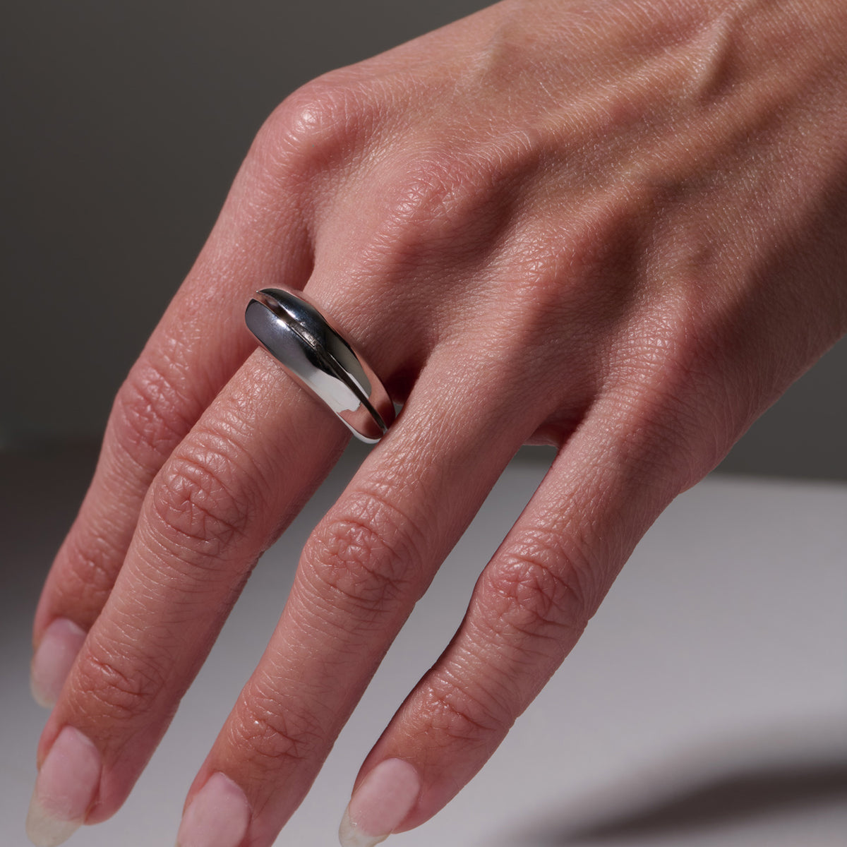 HOLLOW RING 02 SV/S