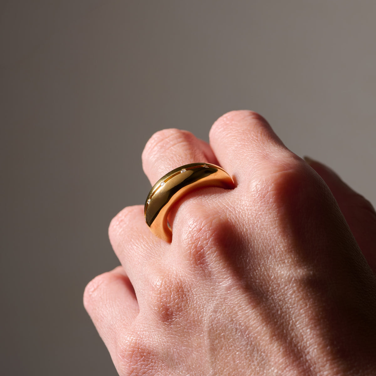 HOLLOW RING 02 SV/G