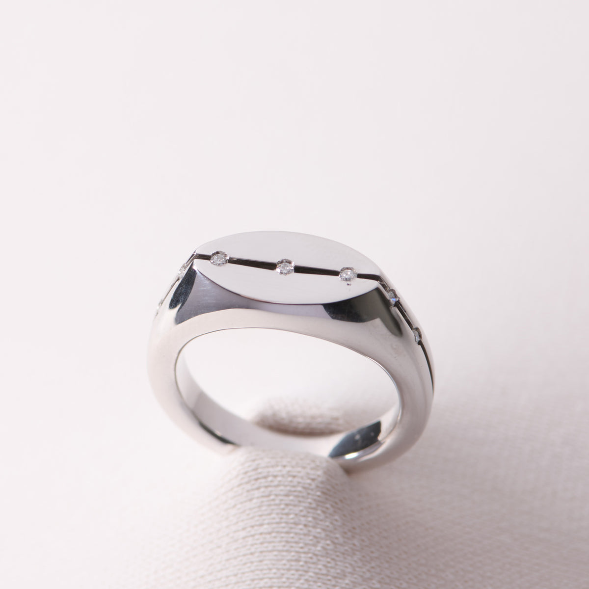 HOLLOW RING 03 SV/S