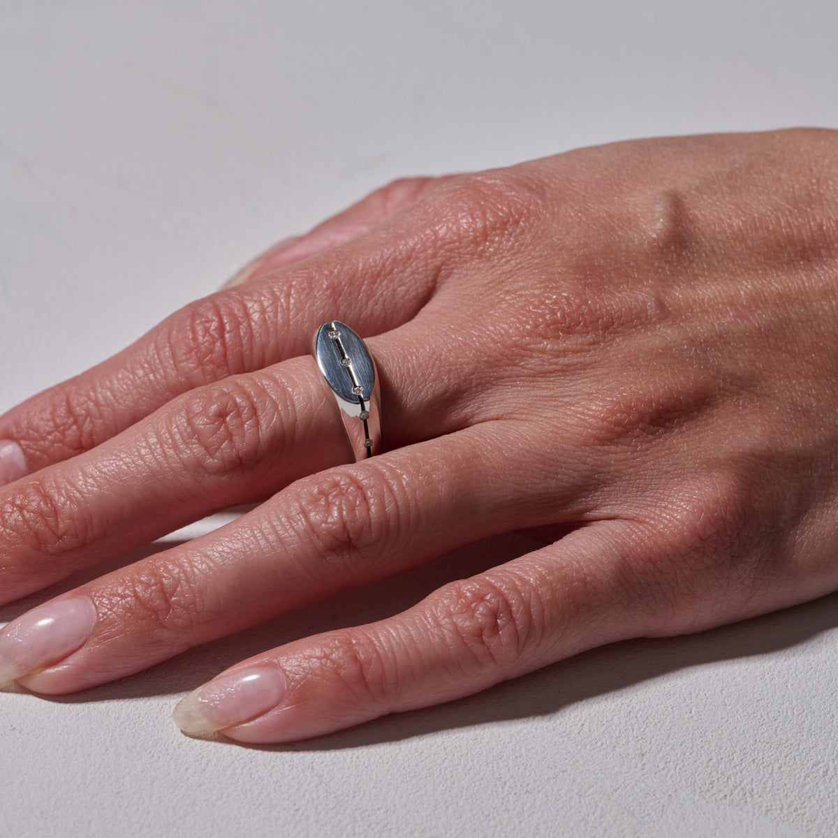 HOLLOW RING 03 SV/S