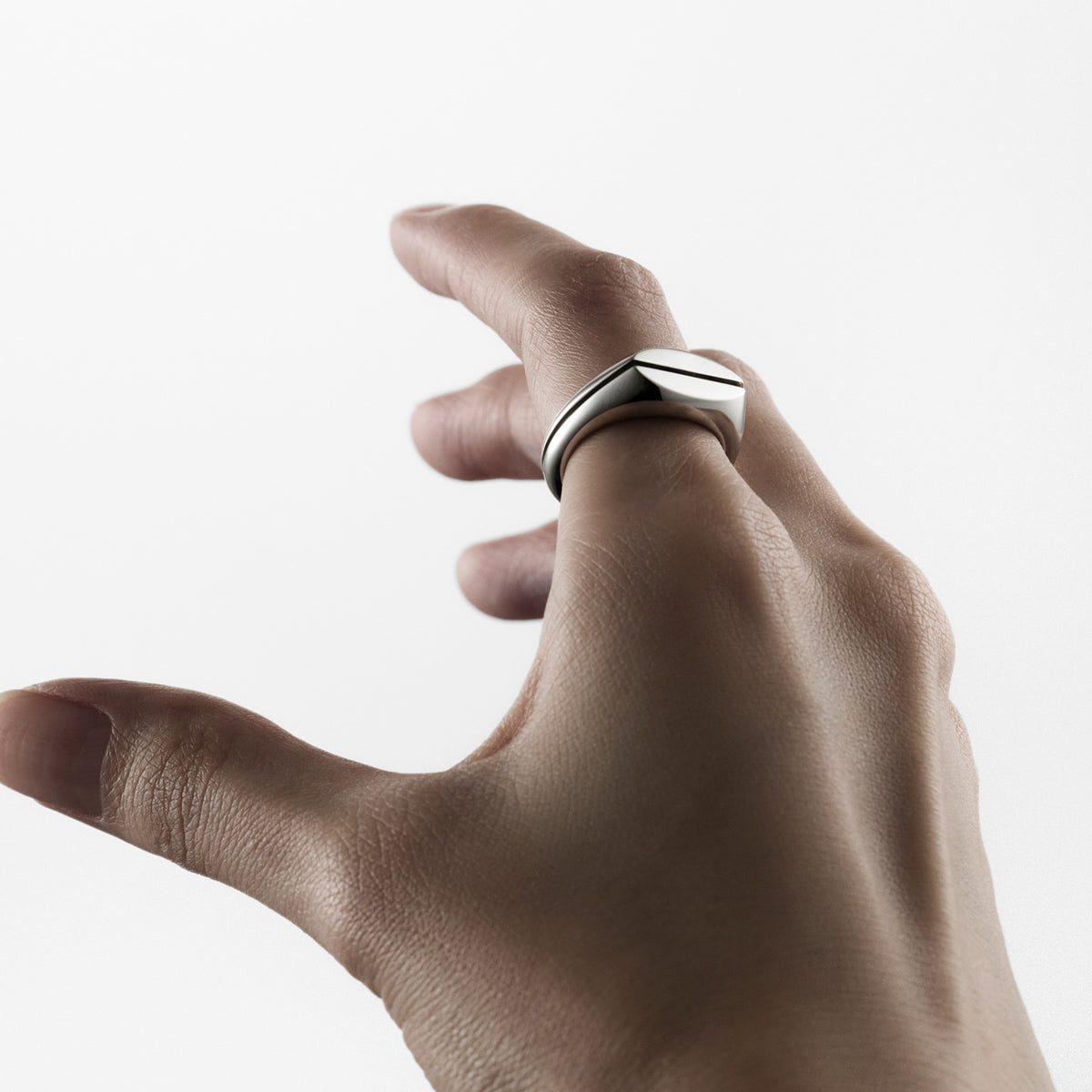 HOLLOW RING 03 SV/S