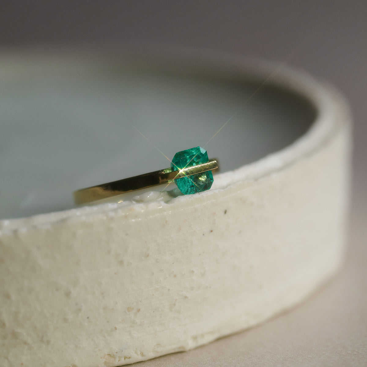 BAND RING EMERALD#3881