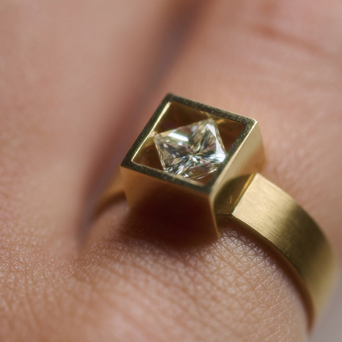 POSITION RING 0.721ct #3275