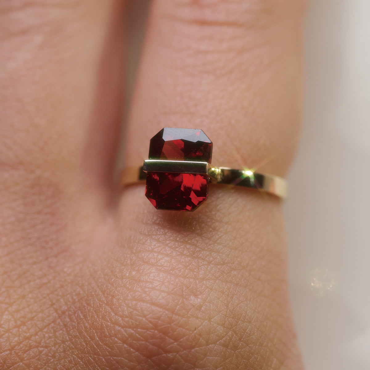 BAND RING GARNET#3882