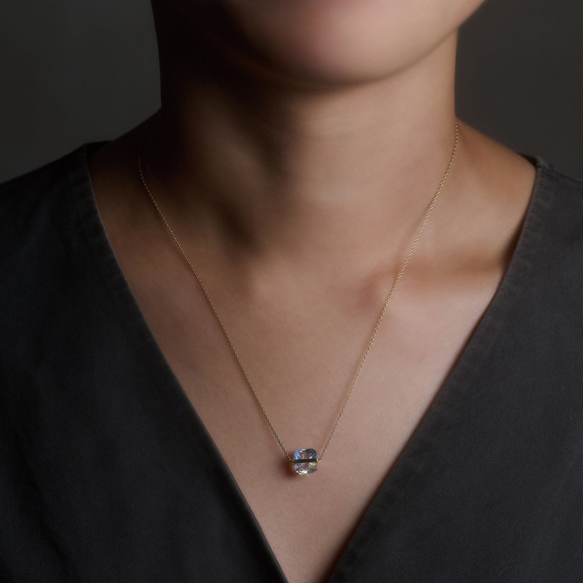 BAND NECKLACE MOONSTONE #4015