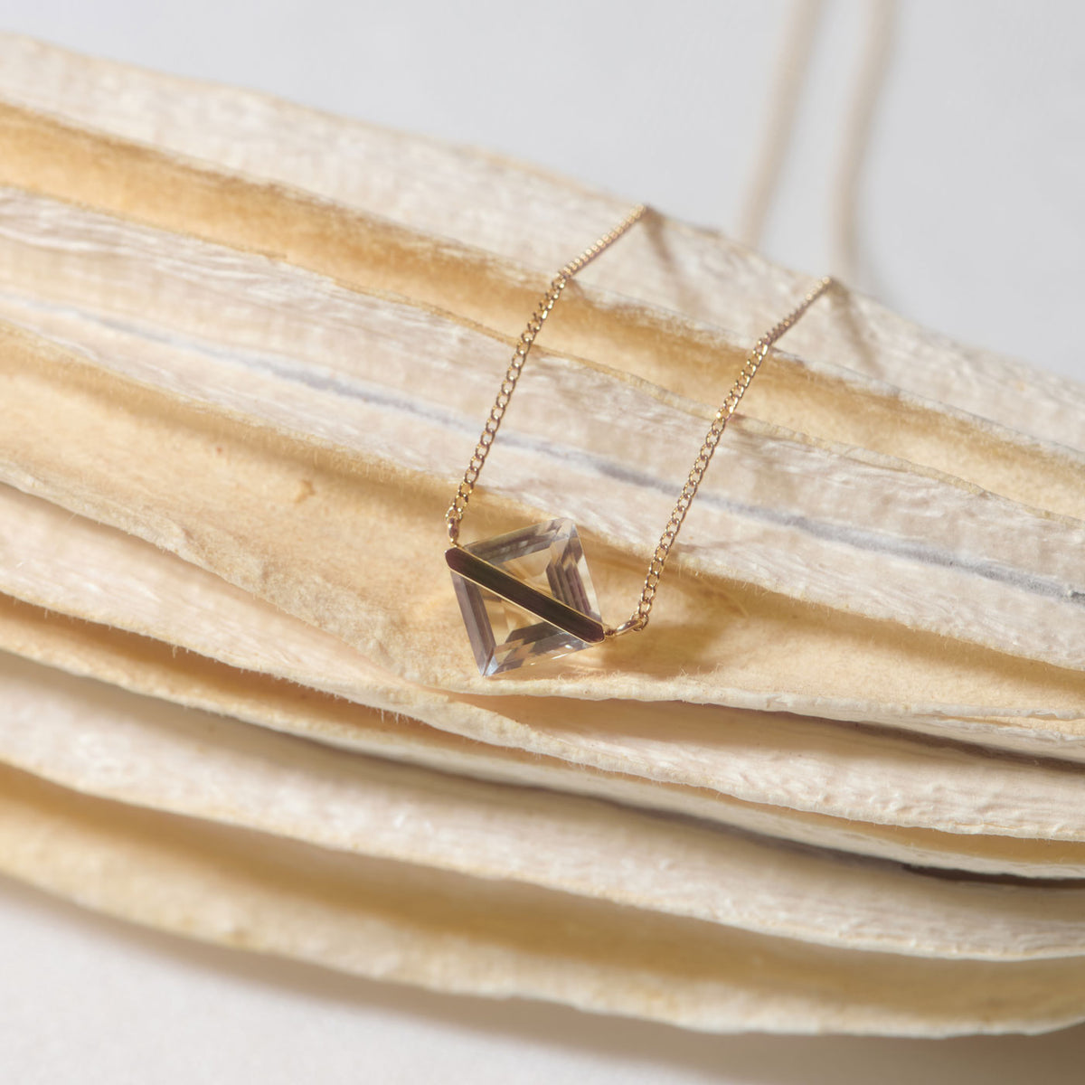BAND NECKLACE QUARTZ ♯4332