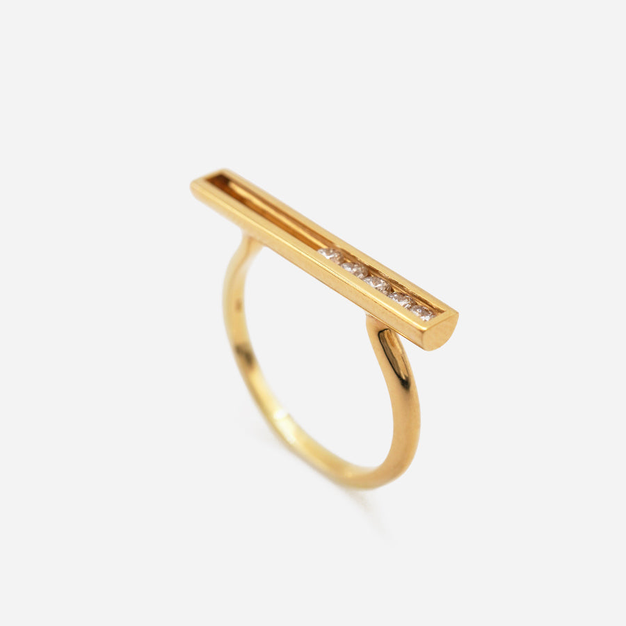 MOVING RING L
