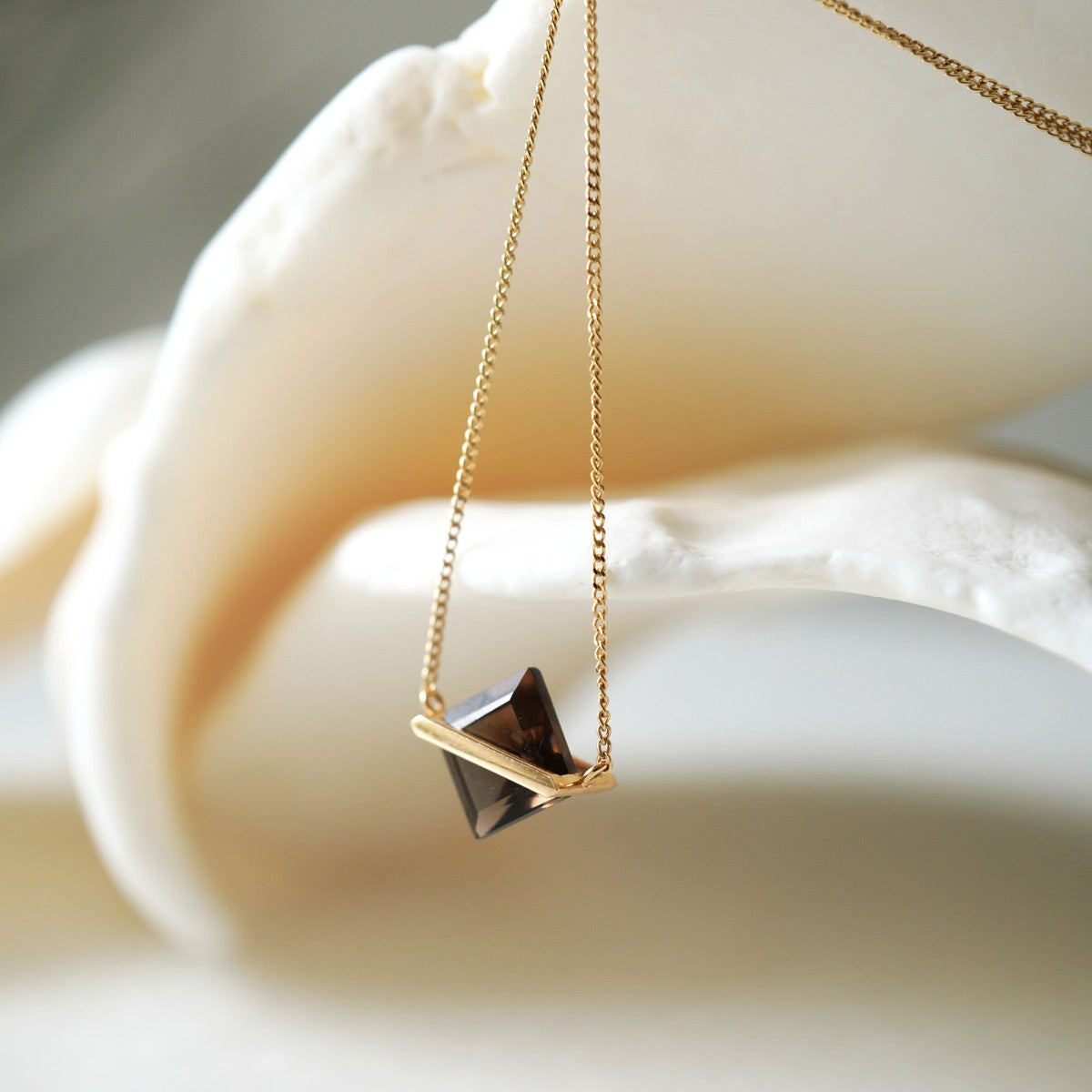 BAND NECKLACE SMOKY QUARTZ #4134