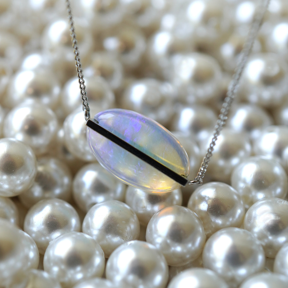 BAND NECKLACE OPAL #4130