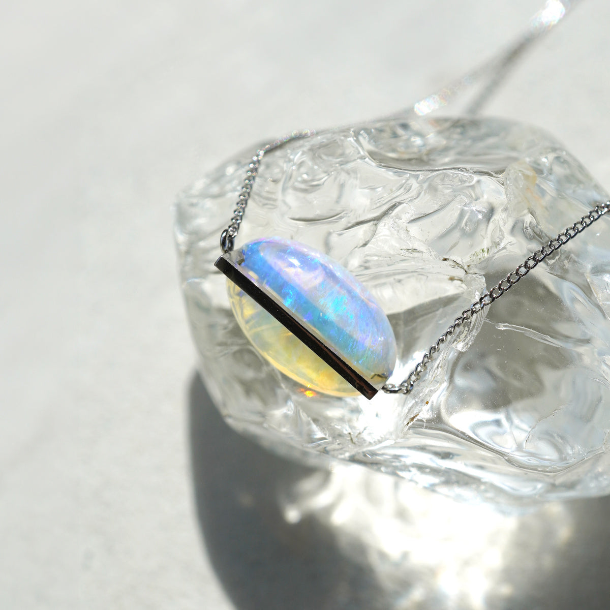 BAND NECKLACE OPAL #4130