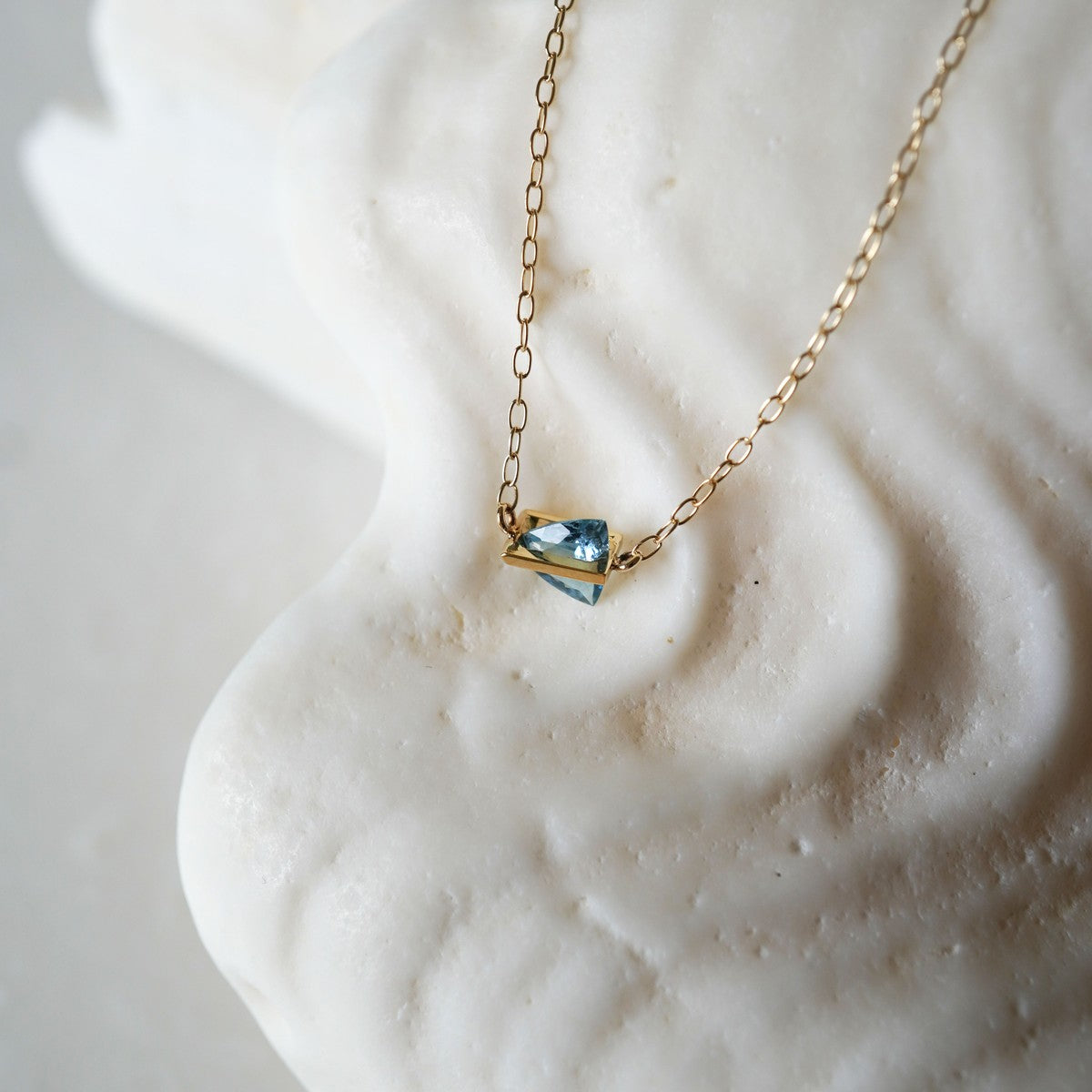 BAND NECKLACE AQUAMARINE #4227