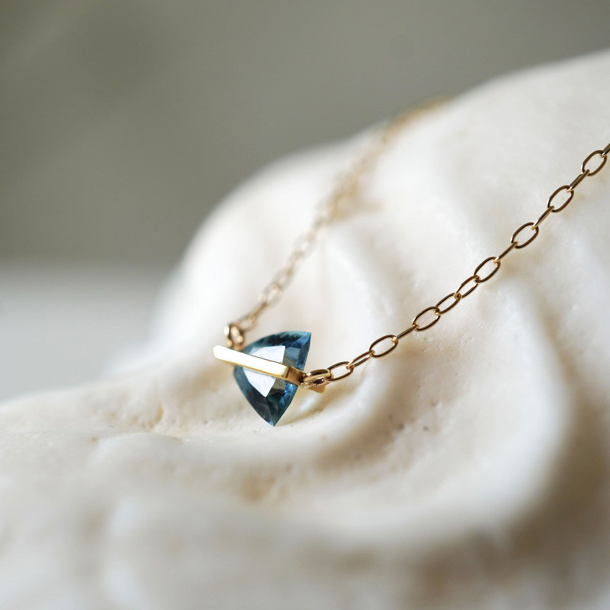 BAND NECKLACE AQUAMARINE #4227