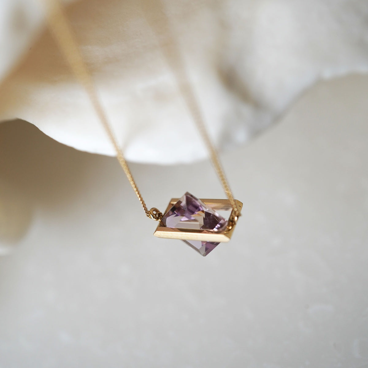 BAND NECKLACE AMETRINE #4236
