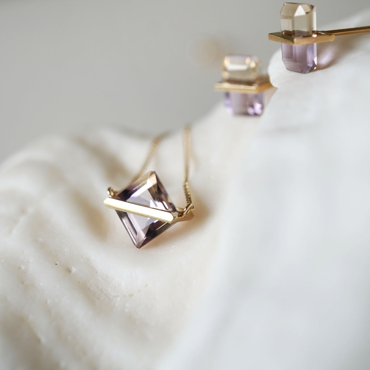 BAND NECKLACE AMETRINE #4236