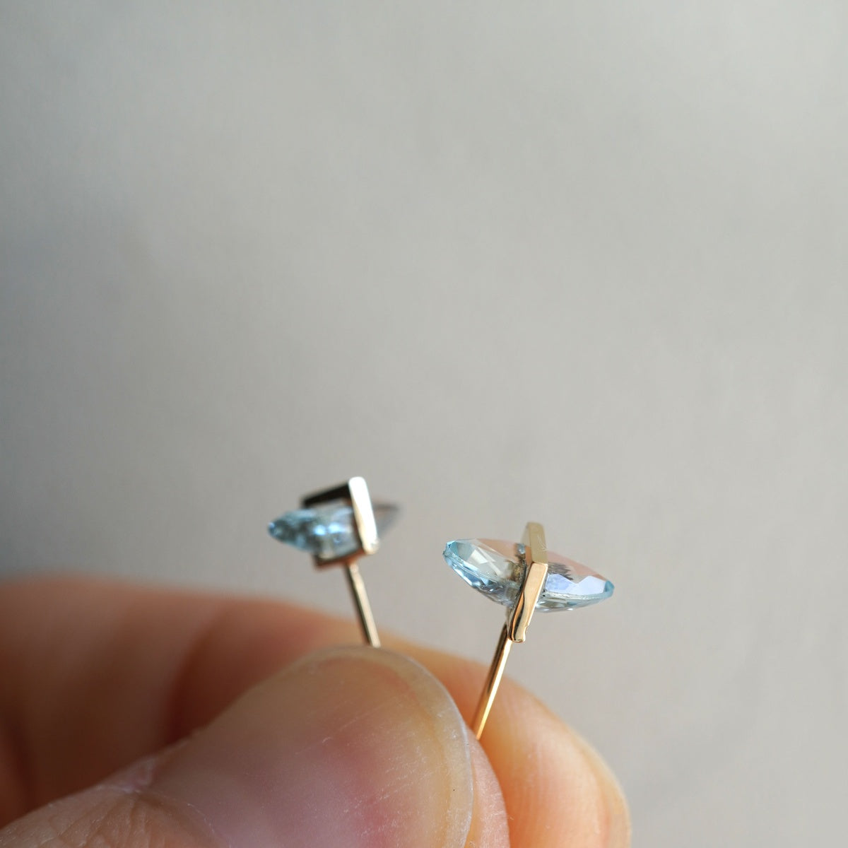 BAND EARRINGS AQUAMARINE #4239