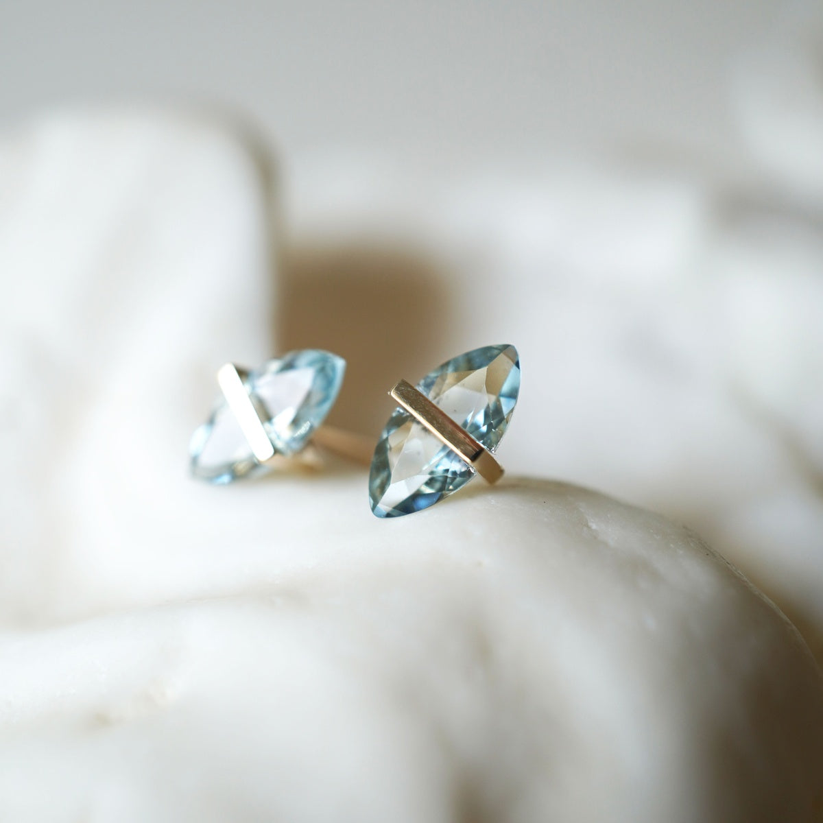 BAND EARRINGS AQUAMARINE #4239