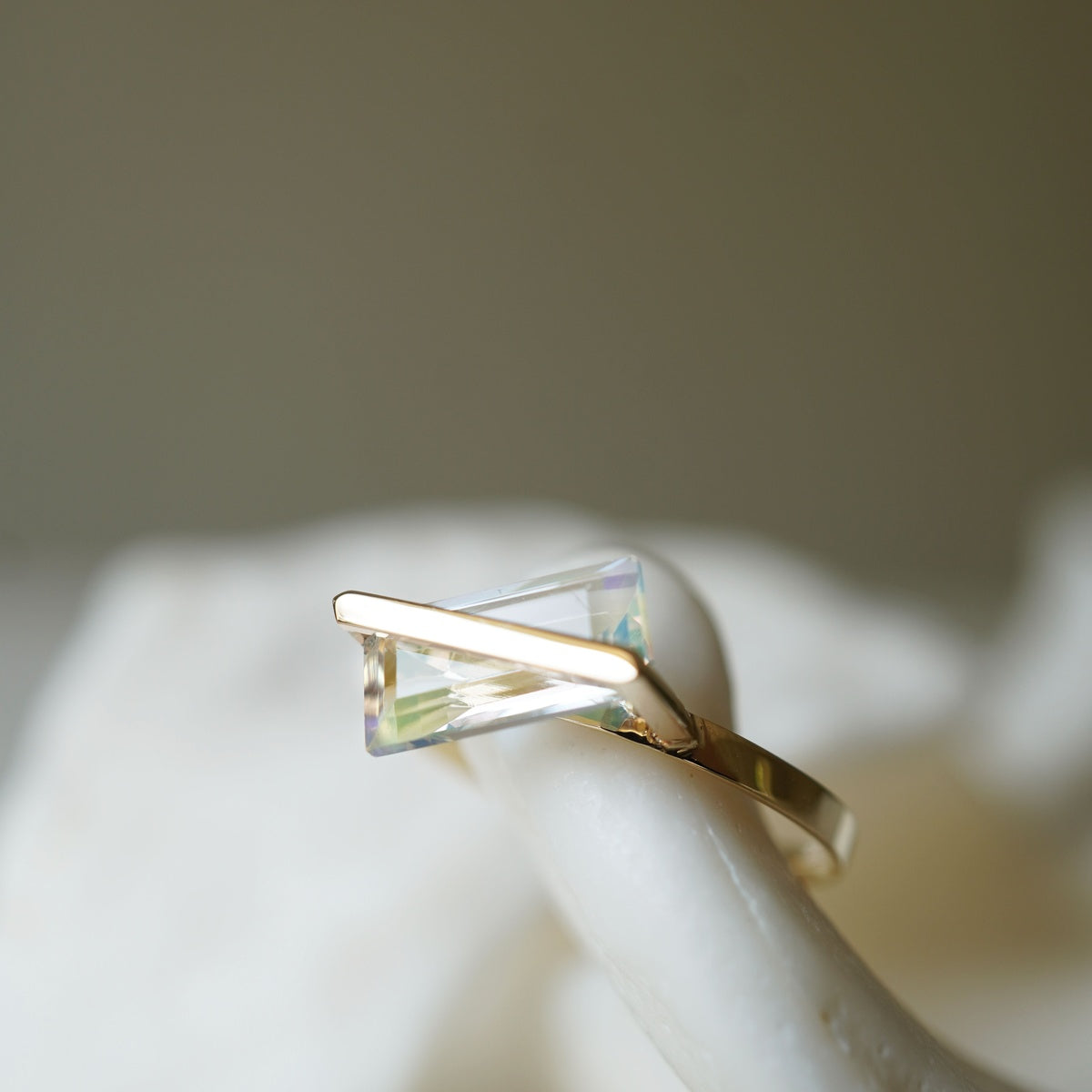 BAND RING RAINBOW MOONSTONE#4243