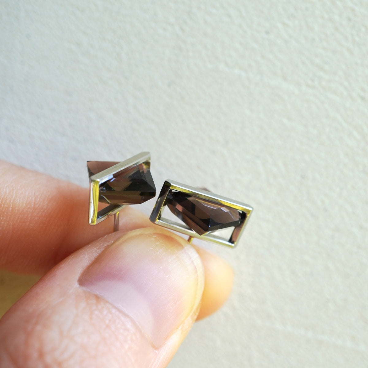 BAND EARRINGS SMOKY QUARTZ #4252
