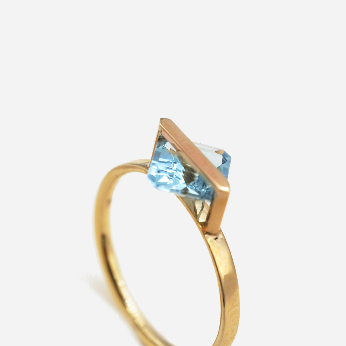 BAND RING AQUAMARINE#4257