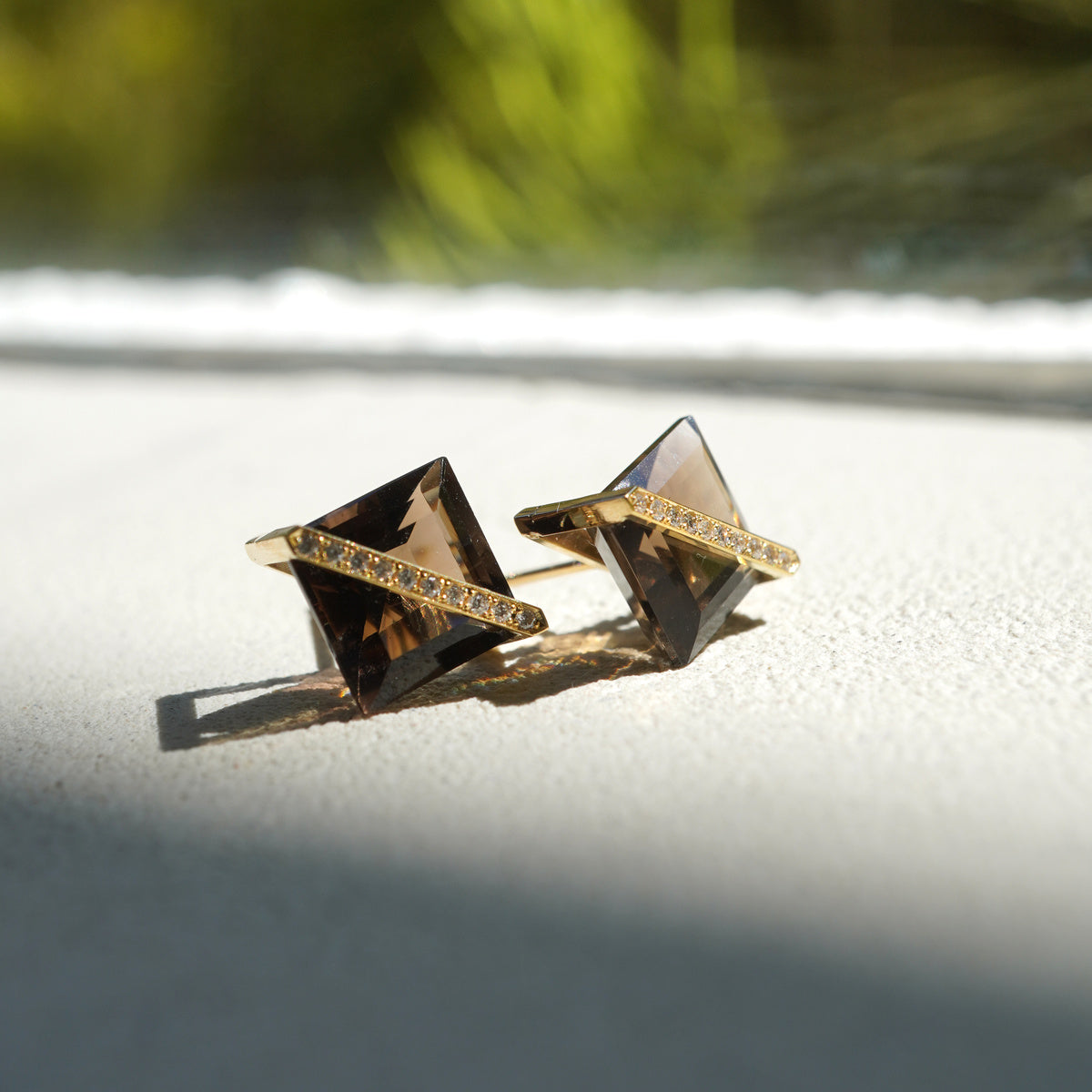 BAND EARRINGS SMOKY QUARTZ +DIAMOND #4264