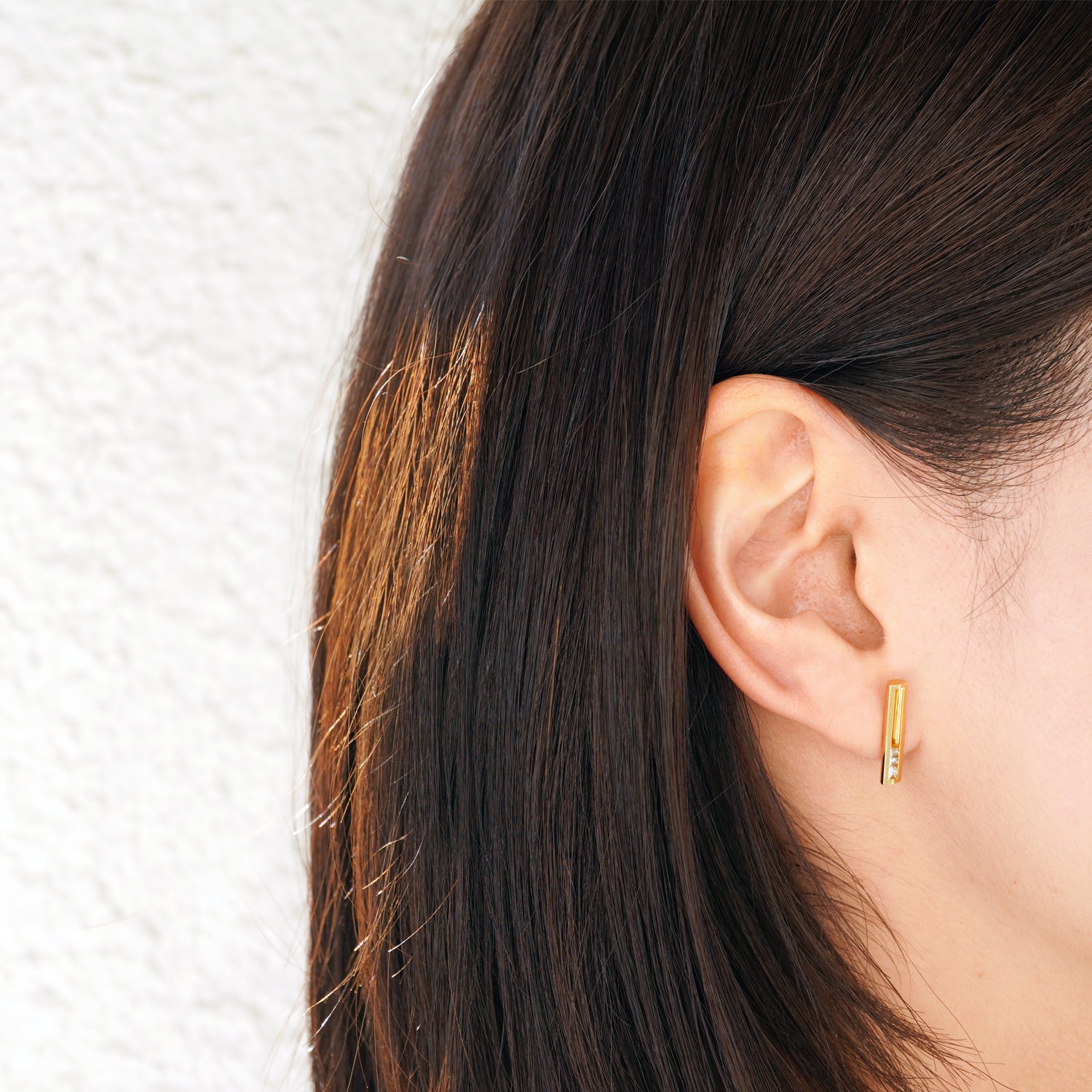 MOVING EARRING M