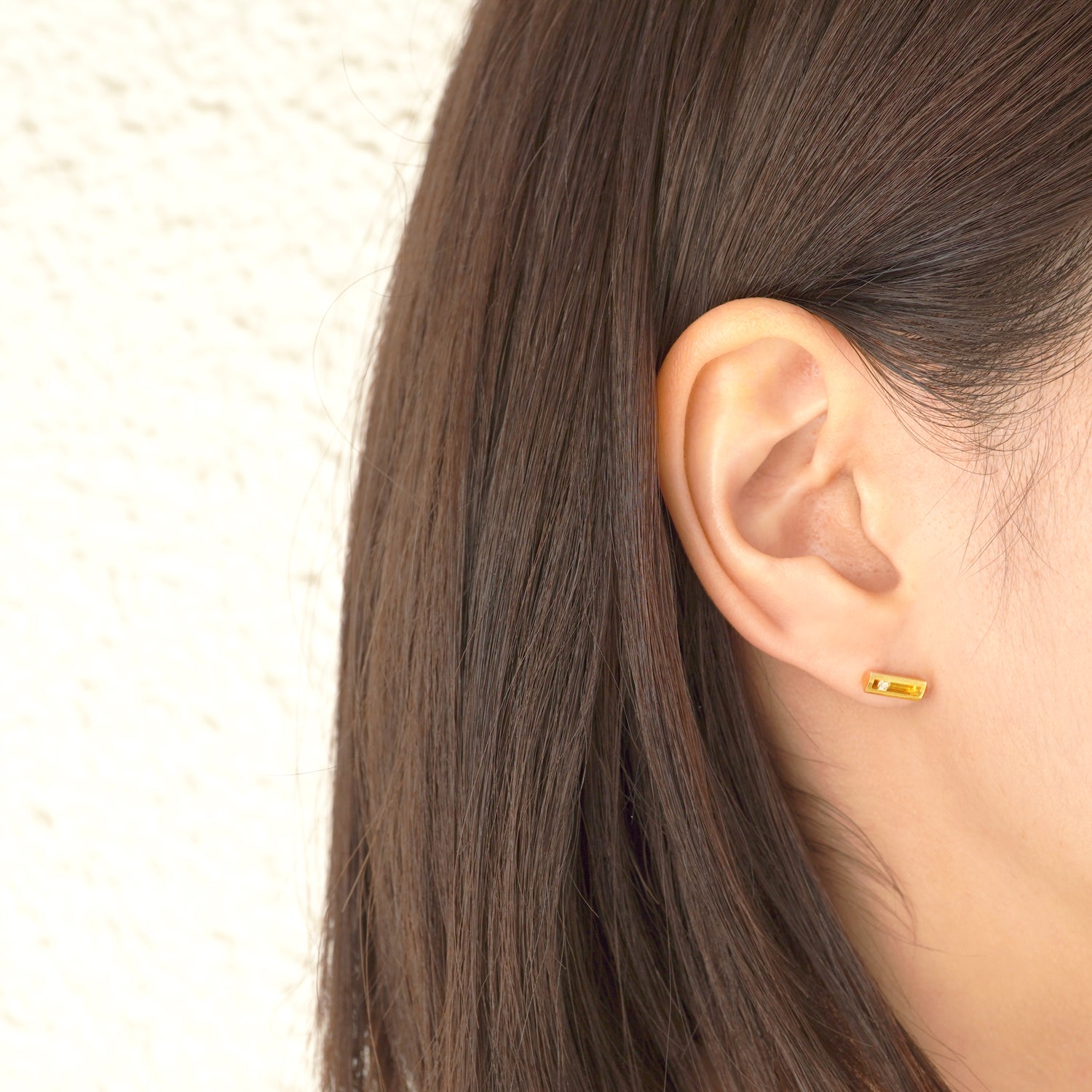 MOVING EARRING S