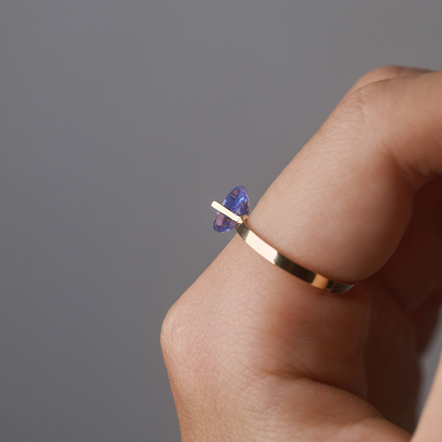 BAND RING SAPPHIRE #3930