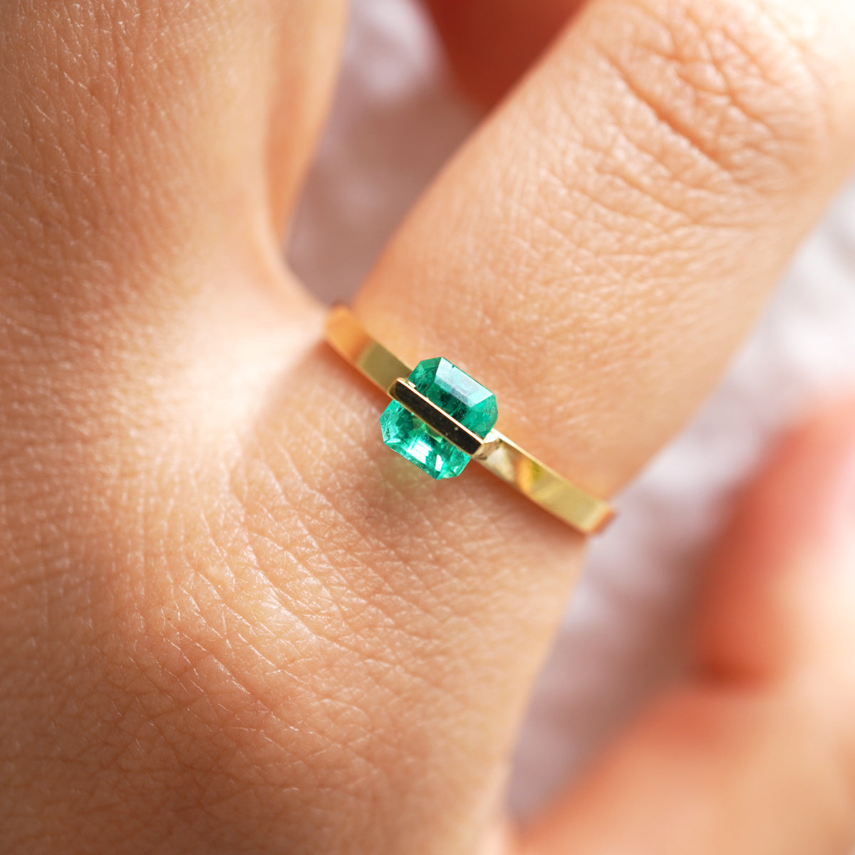 BAND RING EMERALD#4310