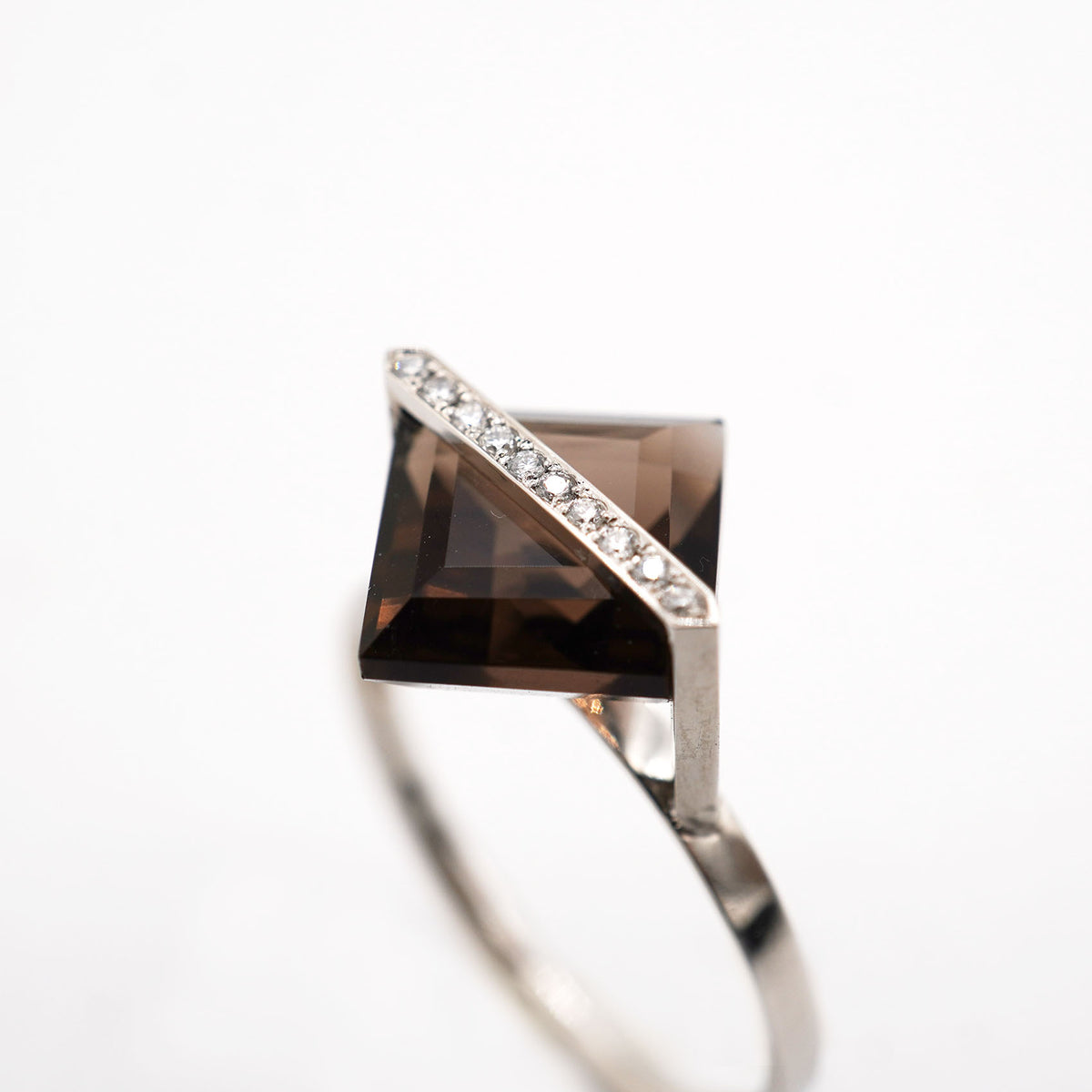 BAND RING SMOKYQUARTZ+dia #4272