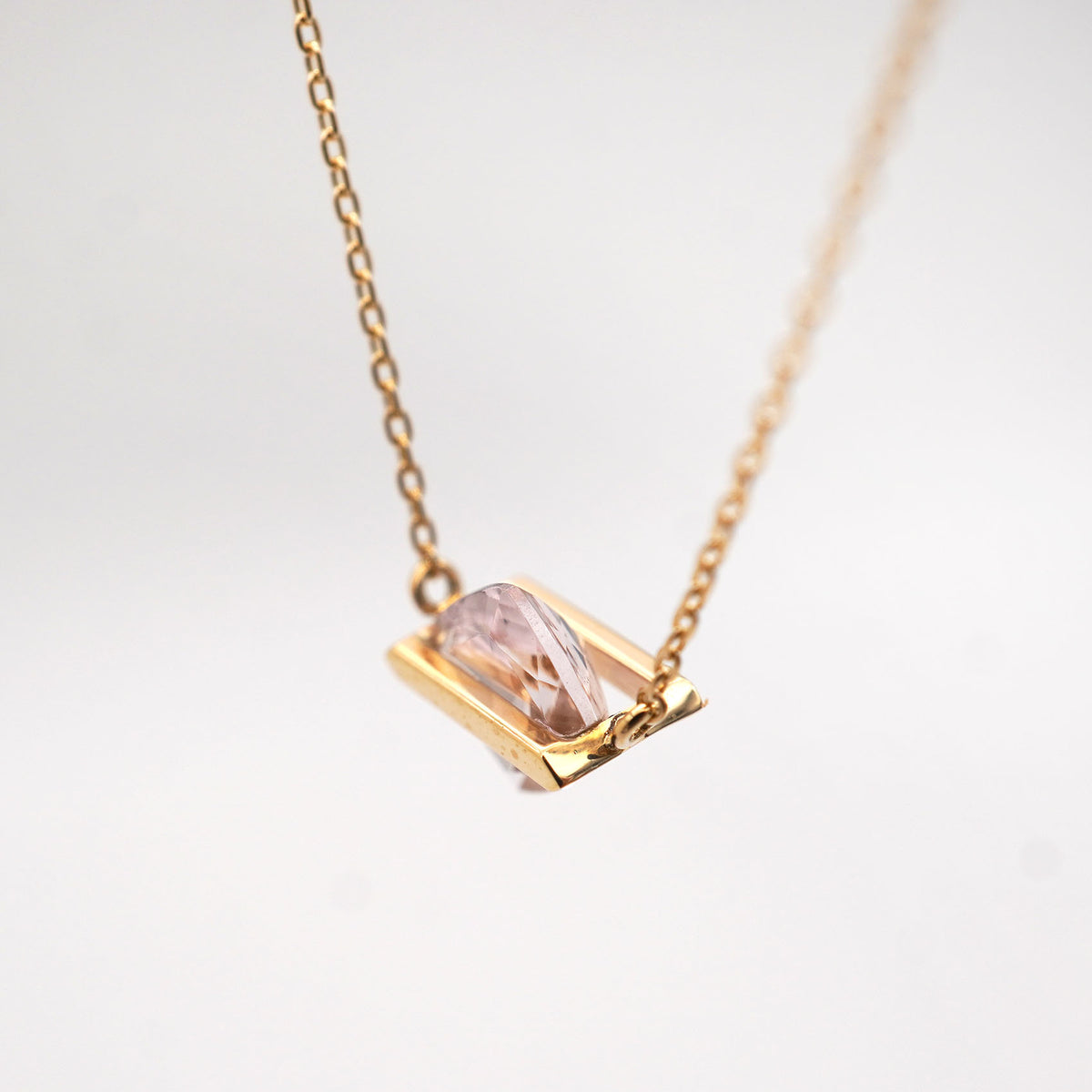 BAND NECKLACE MORGANITE #4333