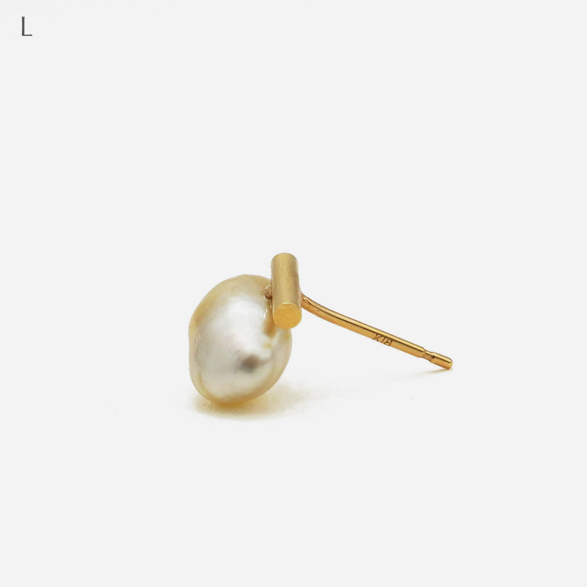BAROQUE PEARL EARRING M