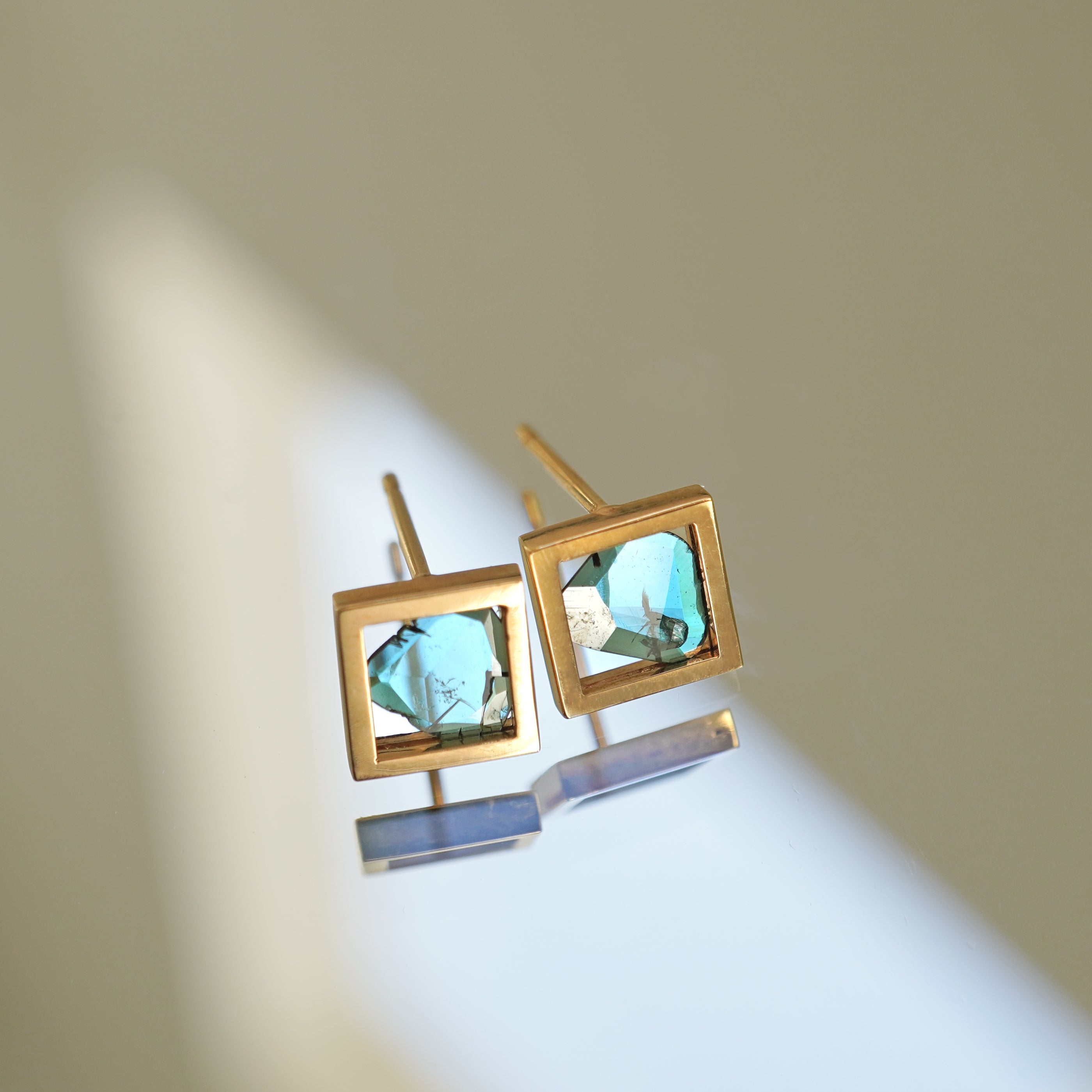 FRAME DIAMOND EARRINGS BLUE #2652