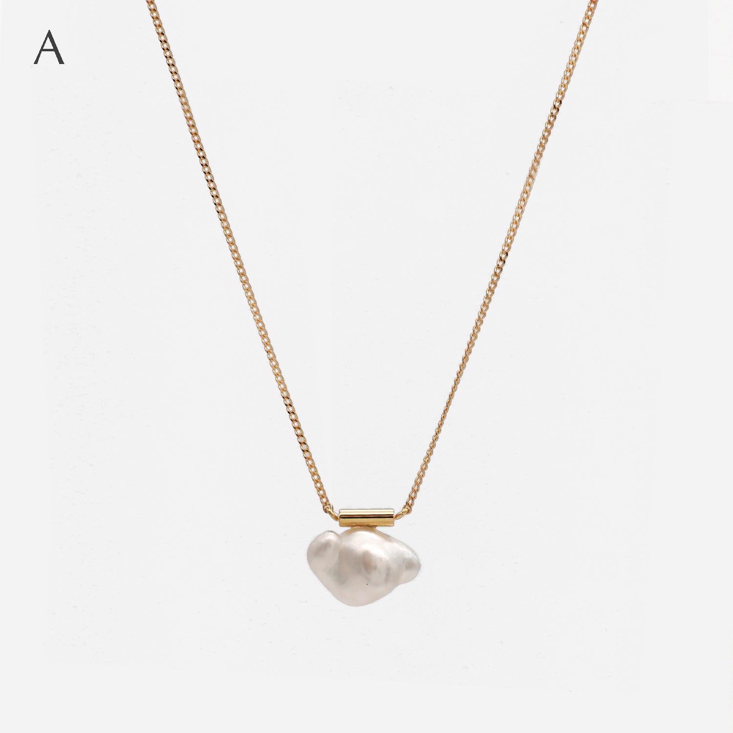 BAROQUE PEARL NECKLACE M