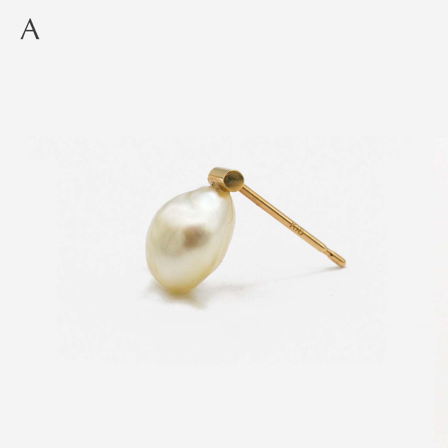 BAROQUE PEARL EARRING M