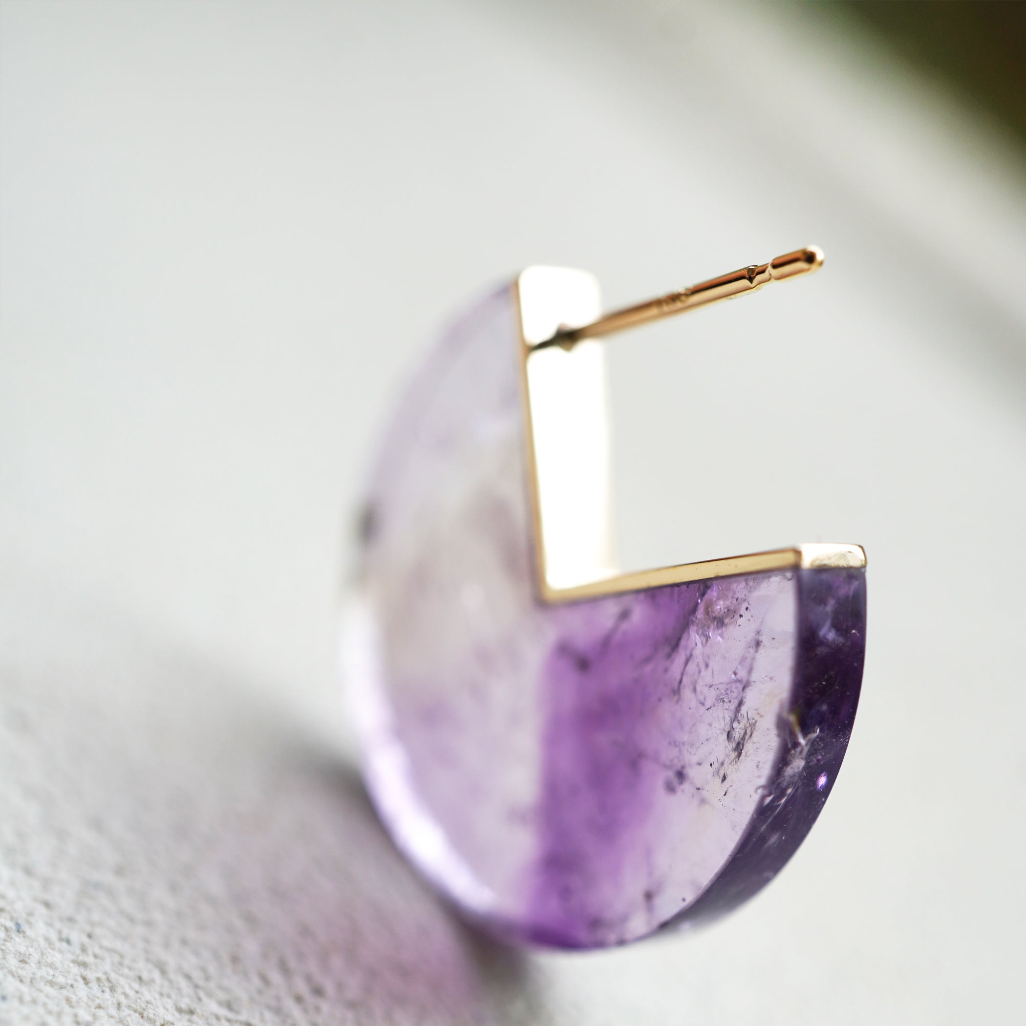 SLICE MINI EARRINGS SINGLE AMETHYST #3806