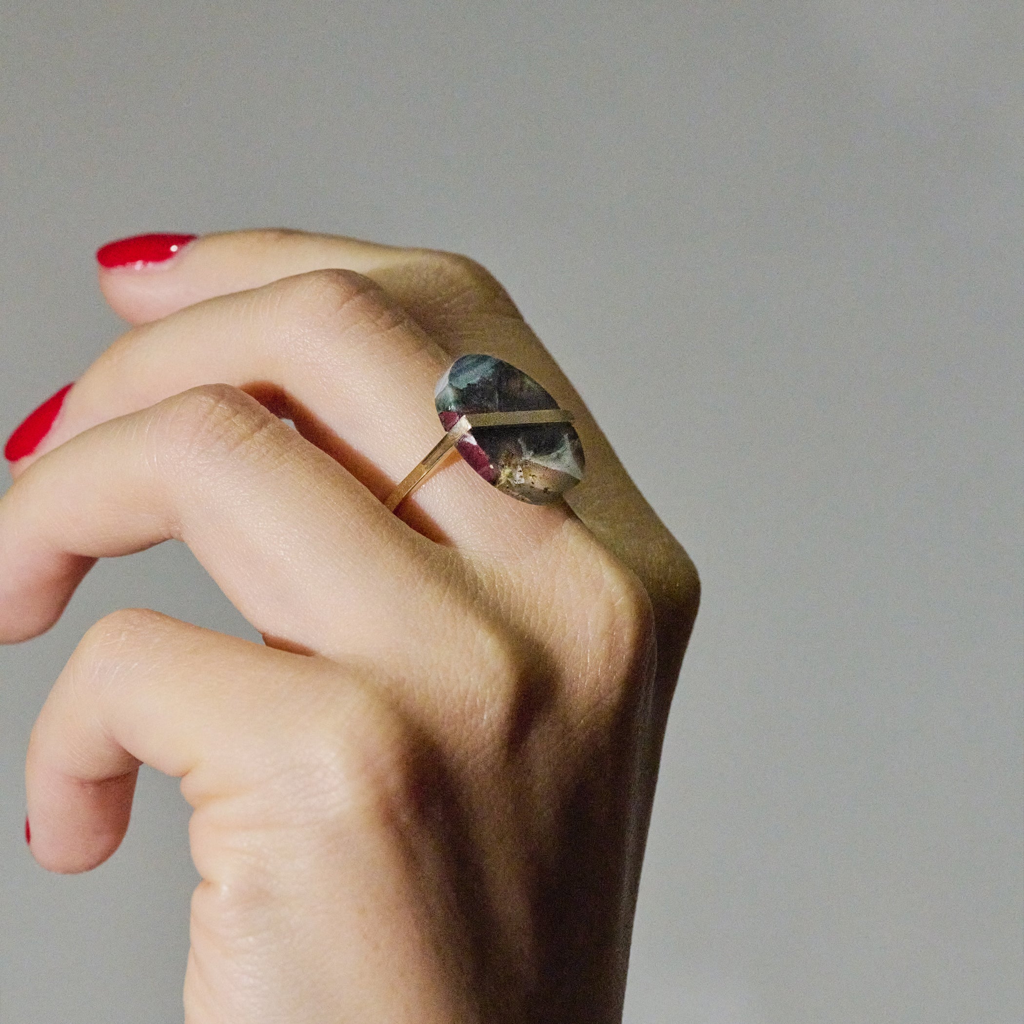 SLICE RING BLOOD STONE#3970