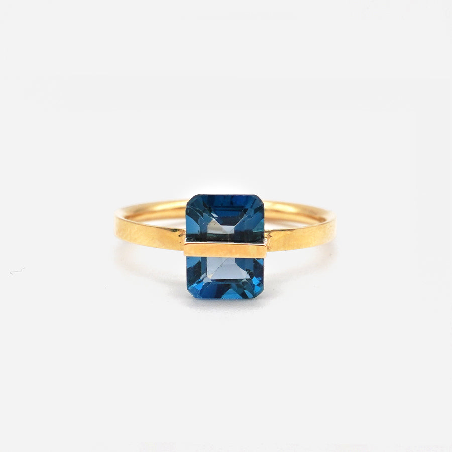 BAND RING BLUE TOPAZ#3991