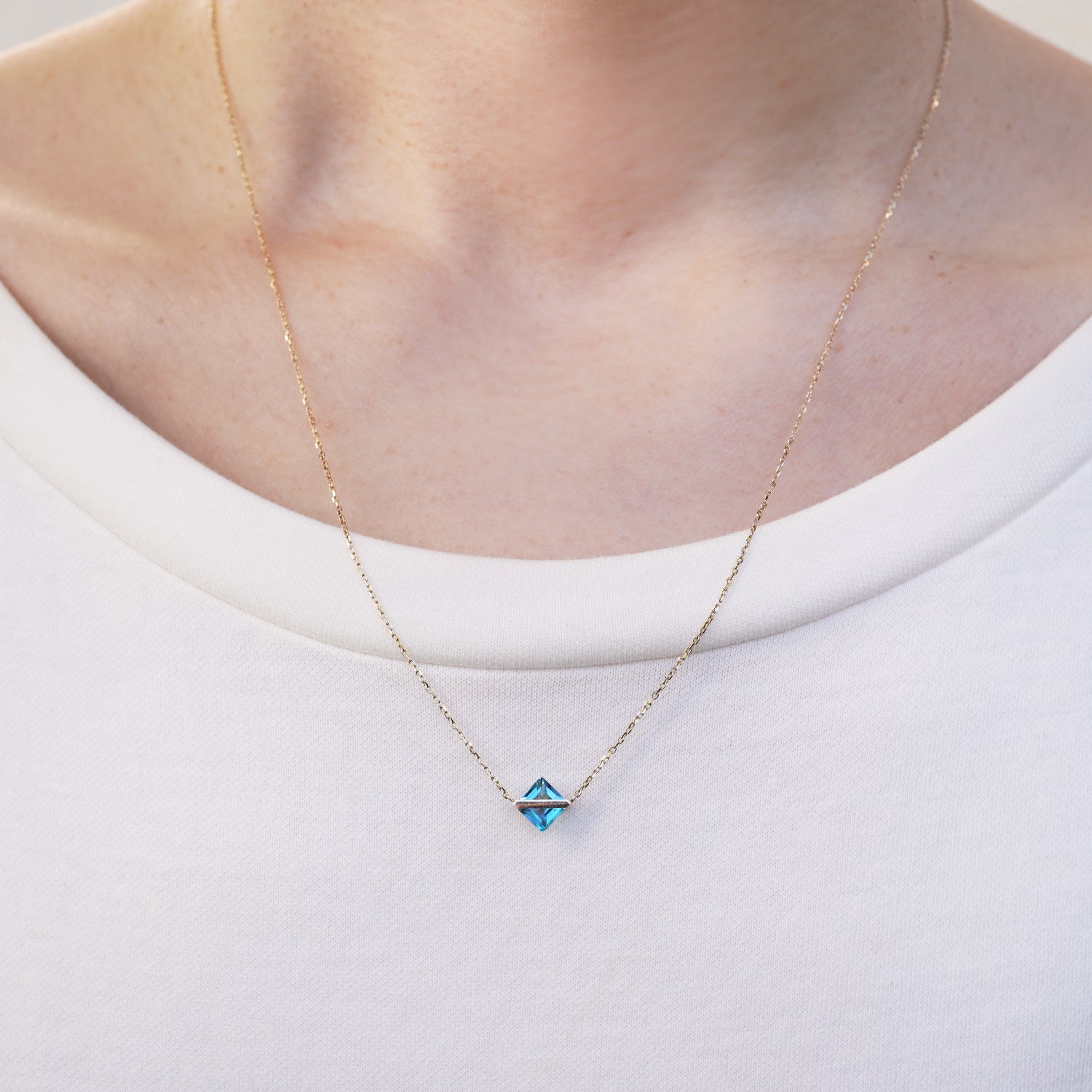 BAND NECKLACE BLUE TOPAZ #3259