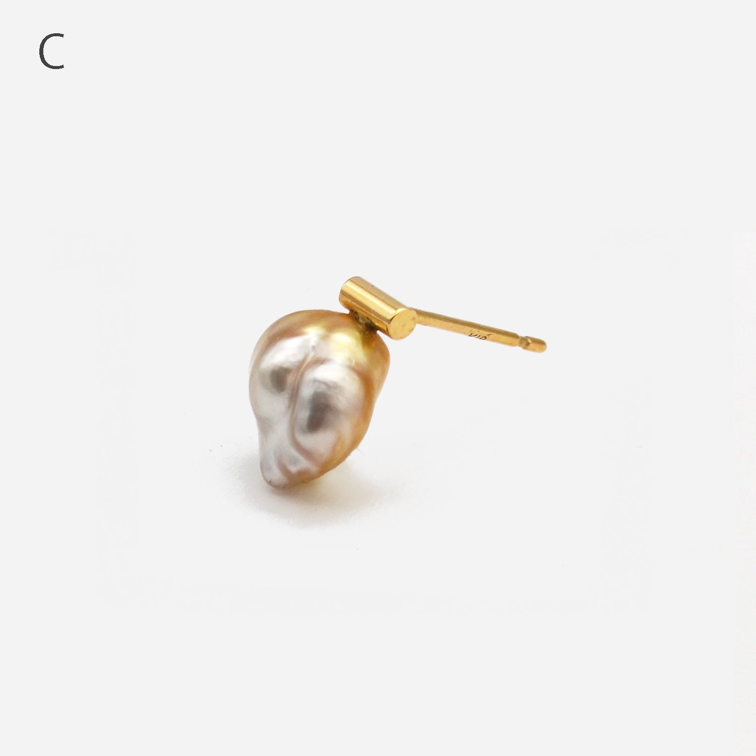 BAROQUE PEARL EARRING M