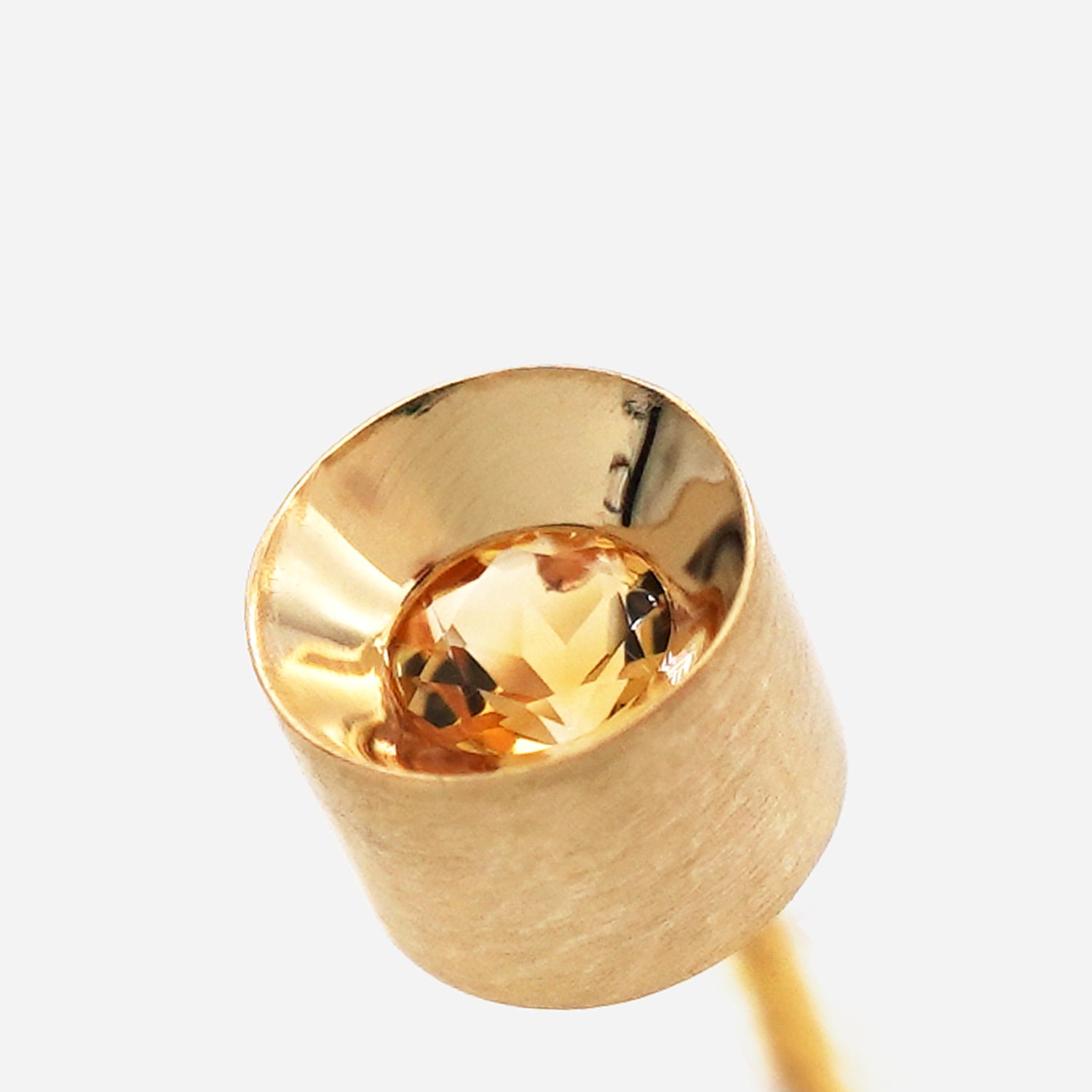 SPOT EARRING 2.5mm