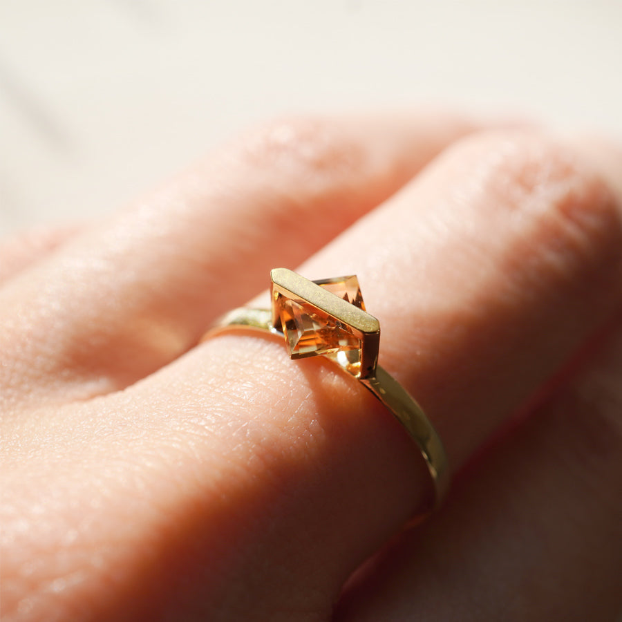 BAND RING CITRINE  #3190