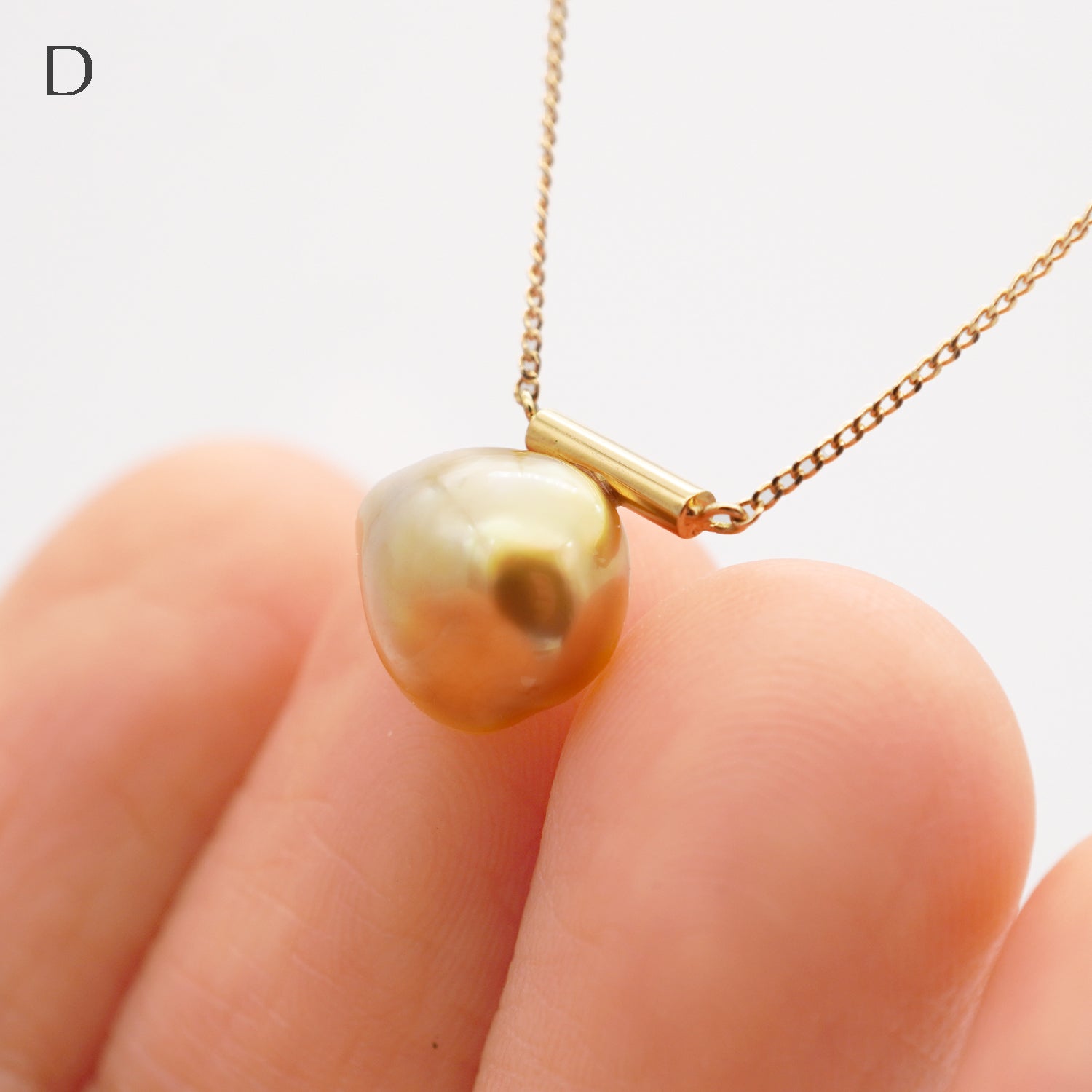 BAROQUE PEARL NECKLACE M