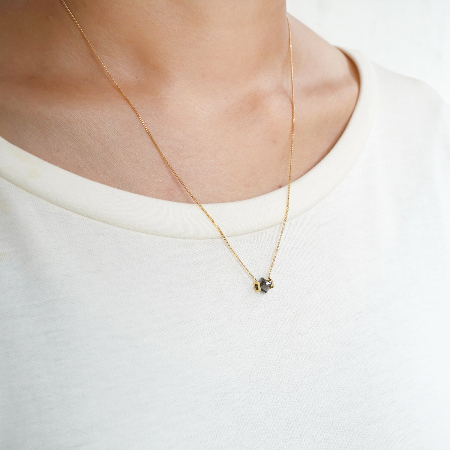 NATURAL DIAMOND NECKLACE #2831