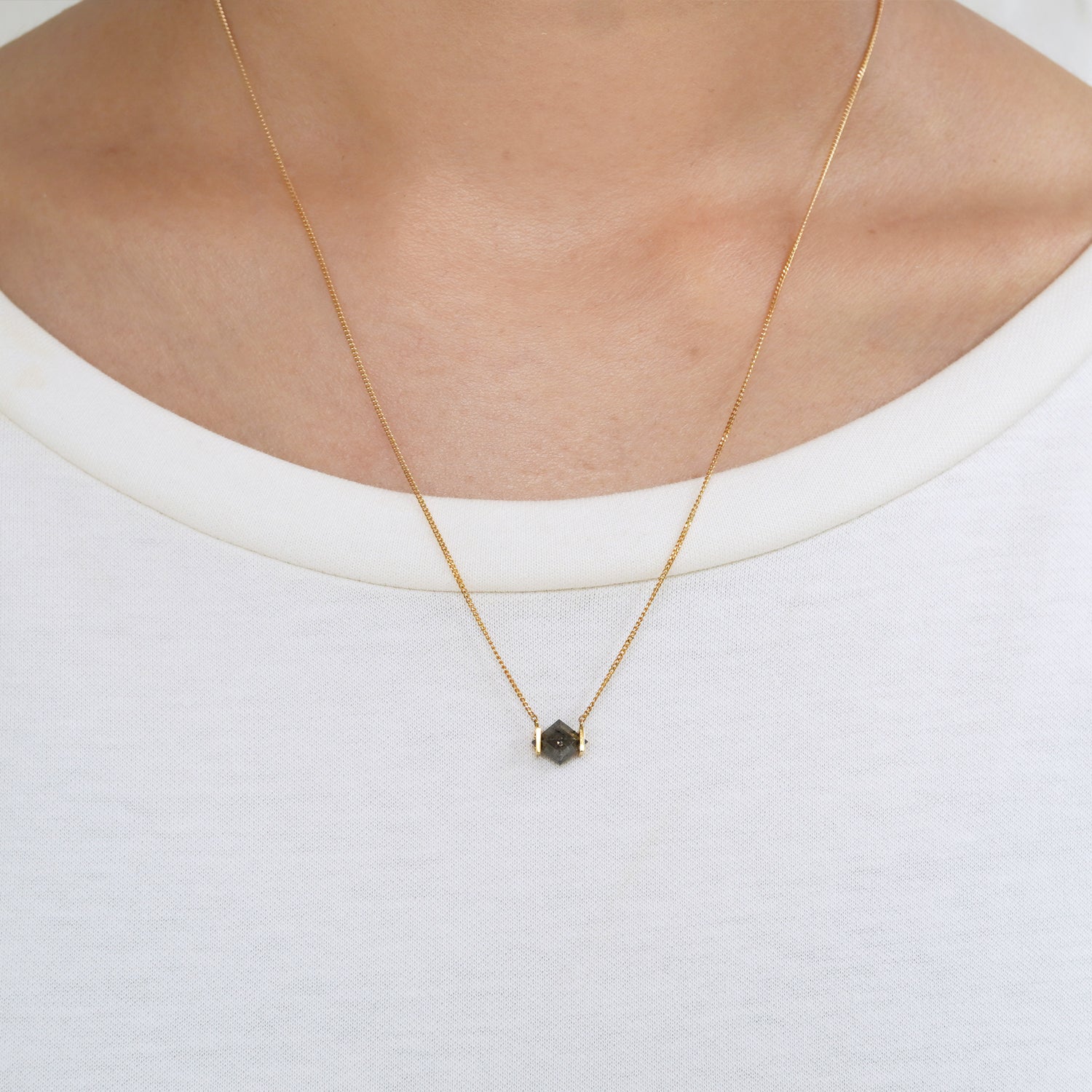 NATURAL DIAMOND NECKLACE #2831