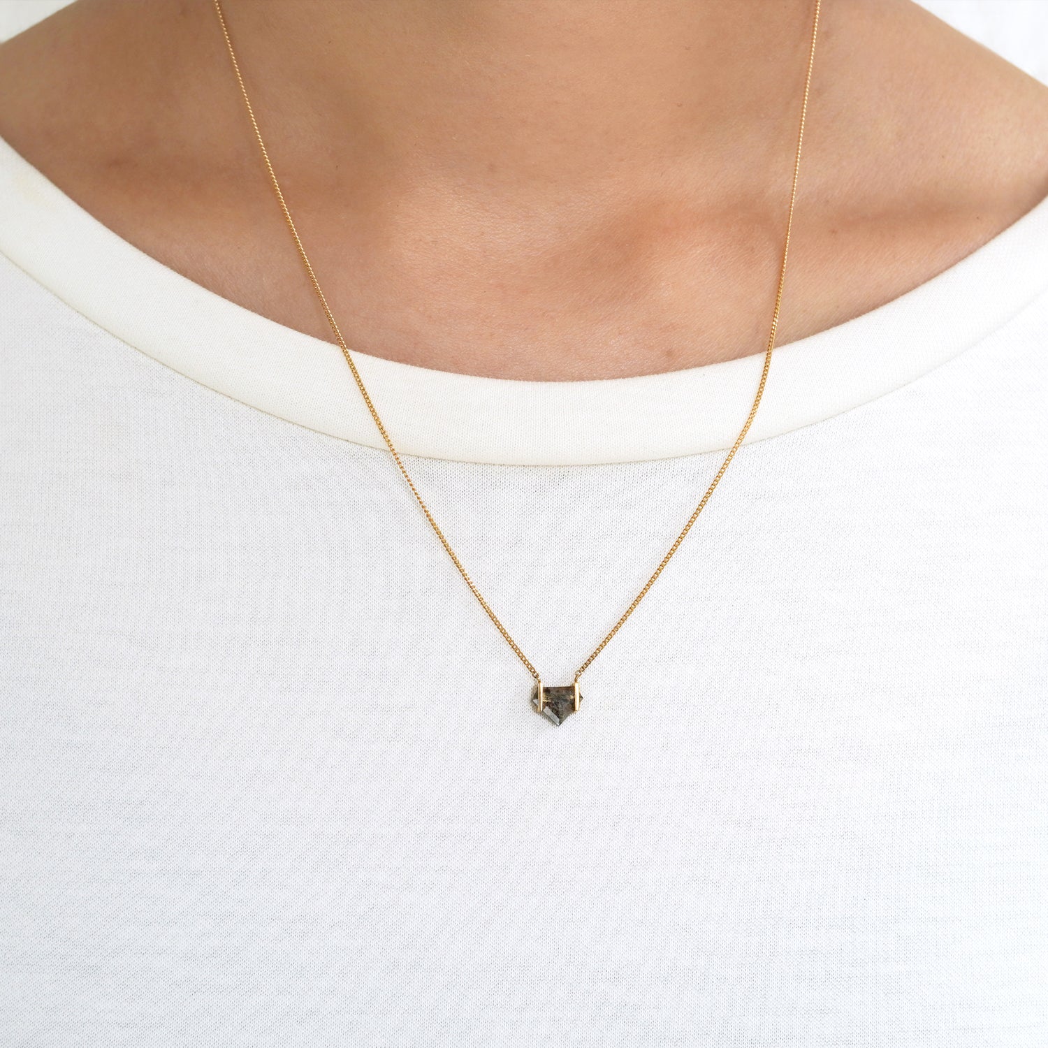 NATURAL DIAMOND NECKLACE #3020
