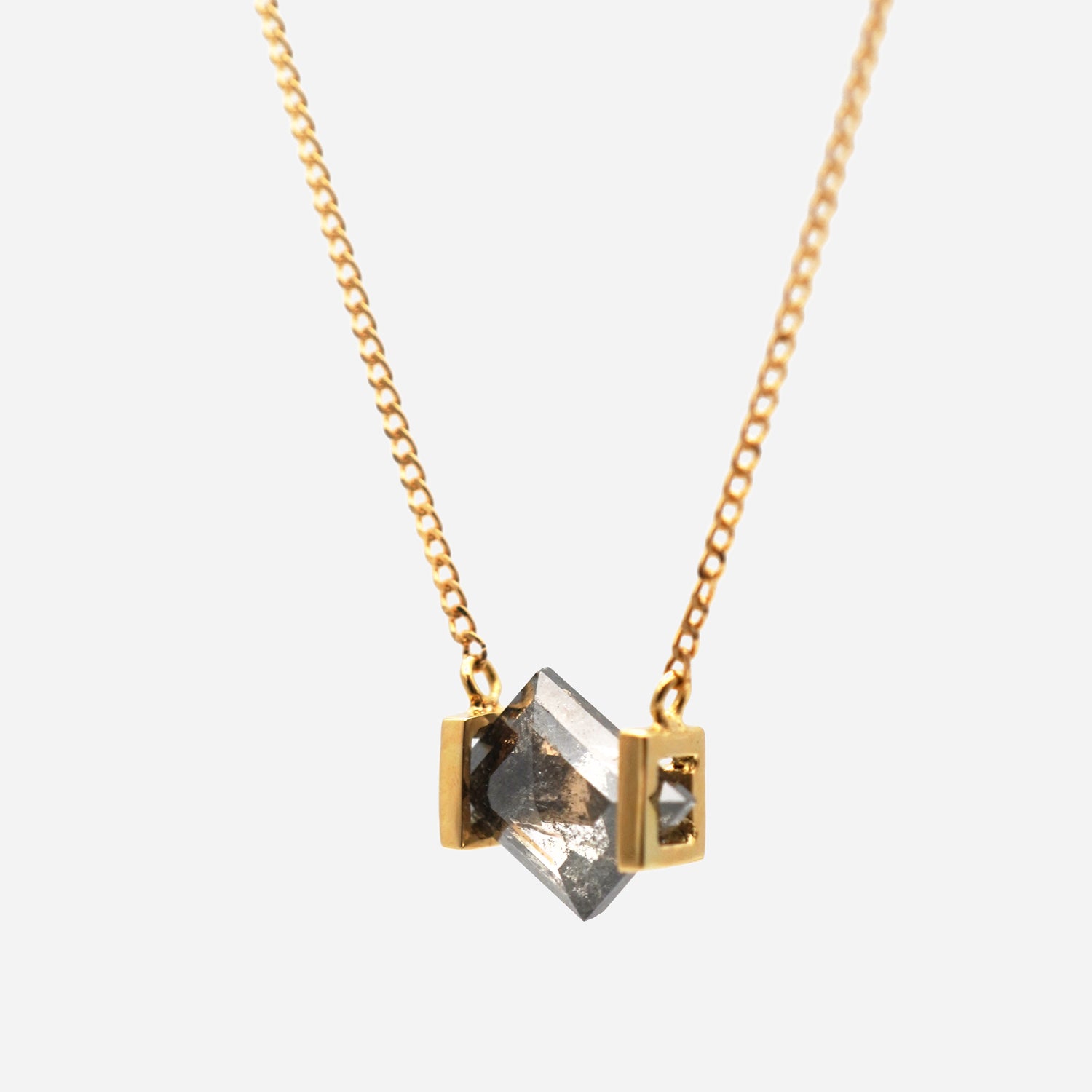 NATURAL DIAMOND NECKLACE #3119
