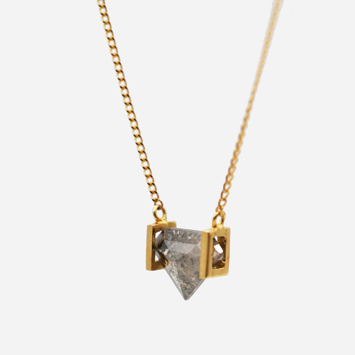 NATURAL DIAMOND NECKLACE #3018