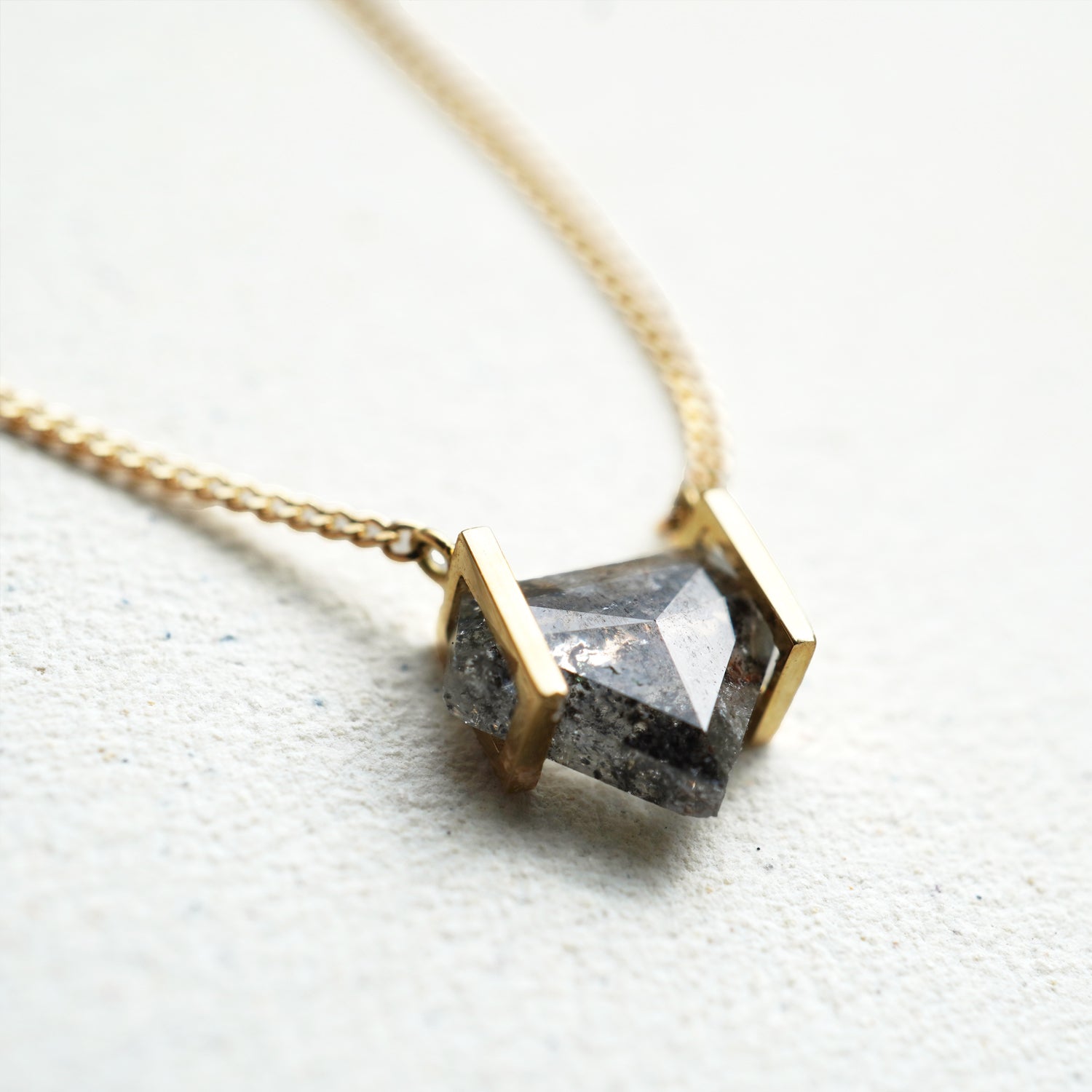 NATURAL DIAMOND NECKLACE #3020